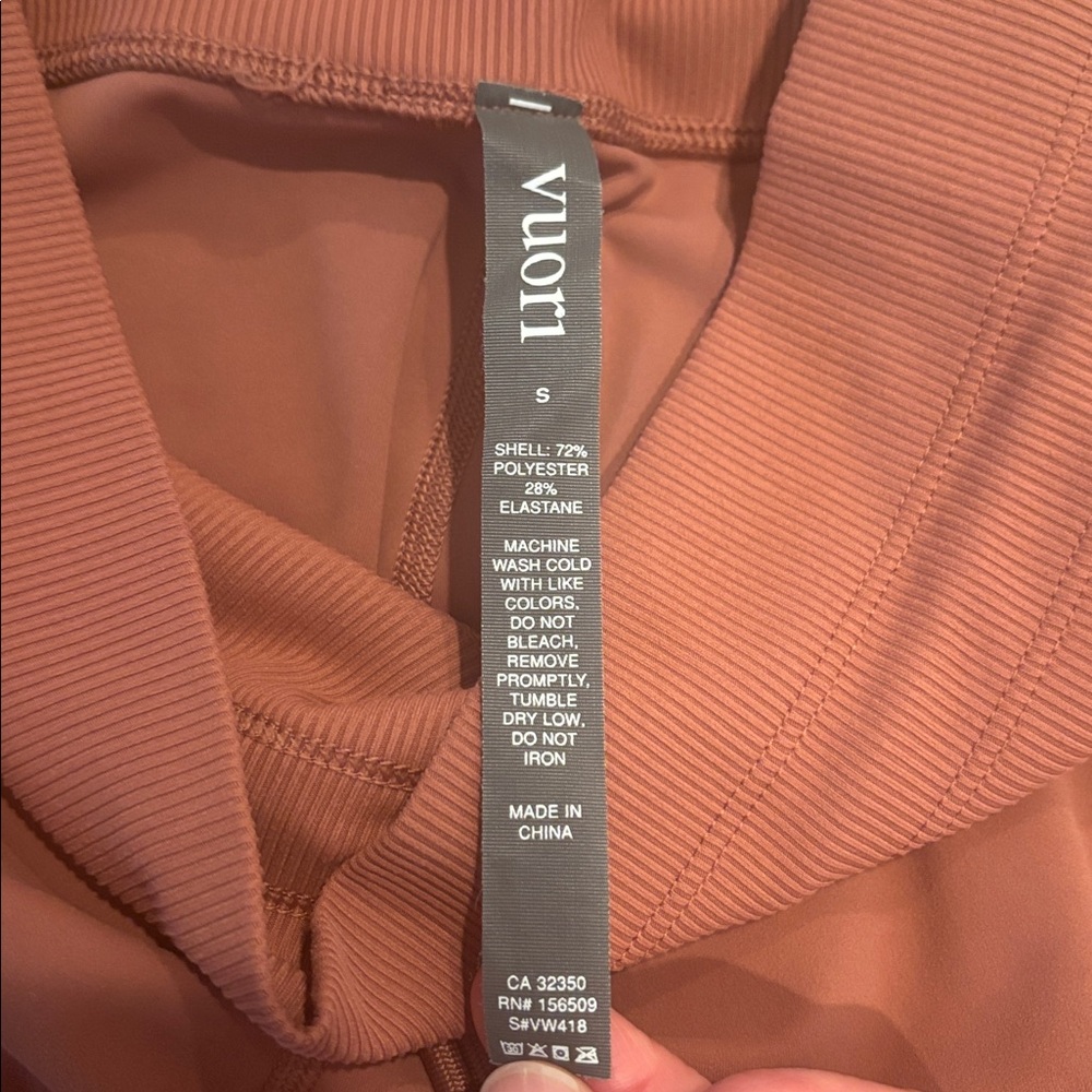 Vuori Jogger Pants in Hazelnut Rose Sz S - Picture 9 of 11